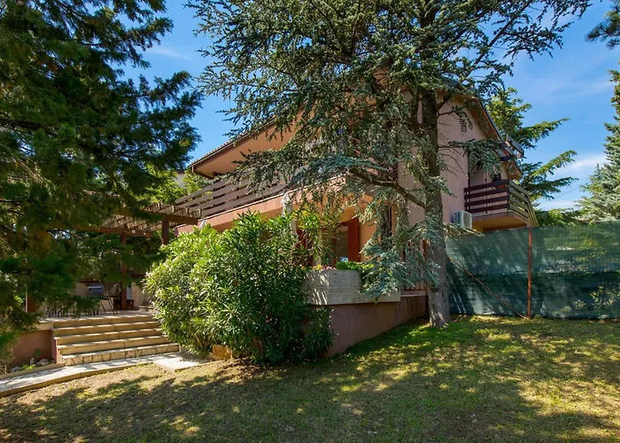 Villa Pinia Holiday Home With A Pool * Jadranovo