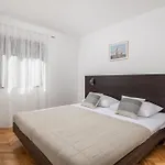 Villa Pinia Holiday Home With A Pool Ferienhaus Jadranovo