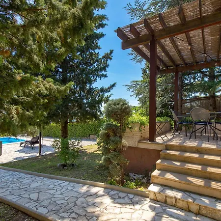 Casa de Férias Pinia With A Pool *